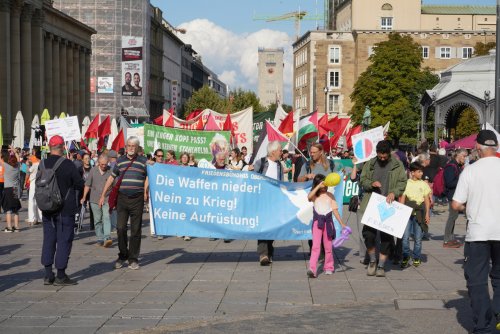 Die Waffen nieder